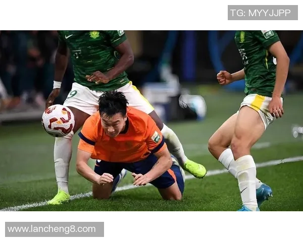 中超精彩对决那不勒斯3-0战胜多特蒙德神扑瞬间引发全场狂欢