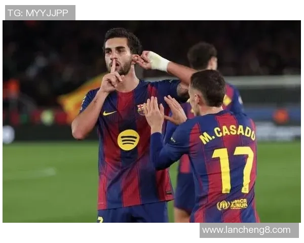 意甲激战切尔西逆转巴萨四比三十大精彩进球回顾引爆全场热情