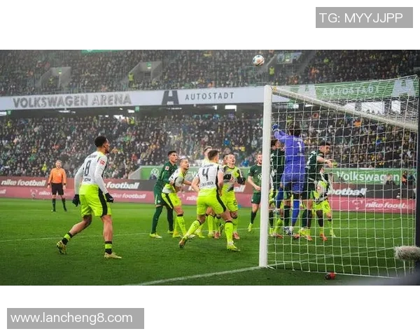 英超激战：多特蒙德绝杀曼联全场沸腾精彩回顾