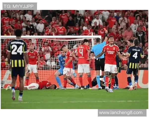 德甲精彩对决巴黎圣日耳曼大胜阿森纳点球大战引爆全场十佳进球回顾